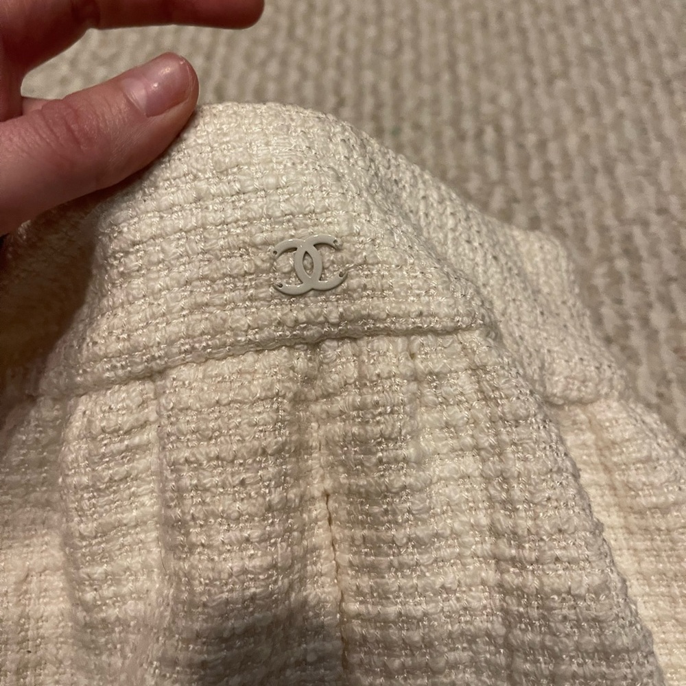 Chanel tweed skirt white size 6